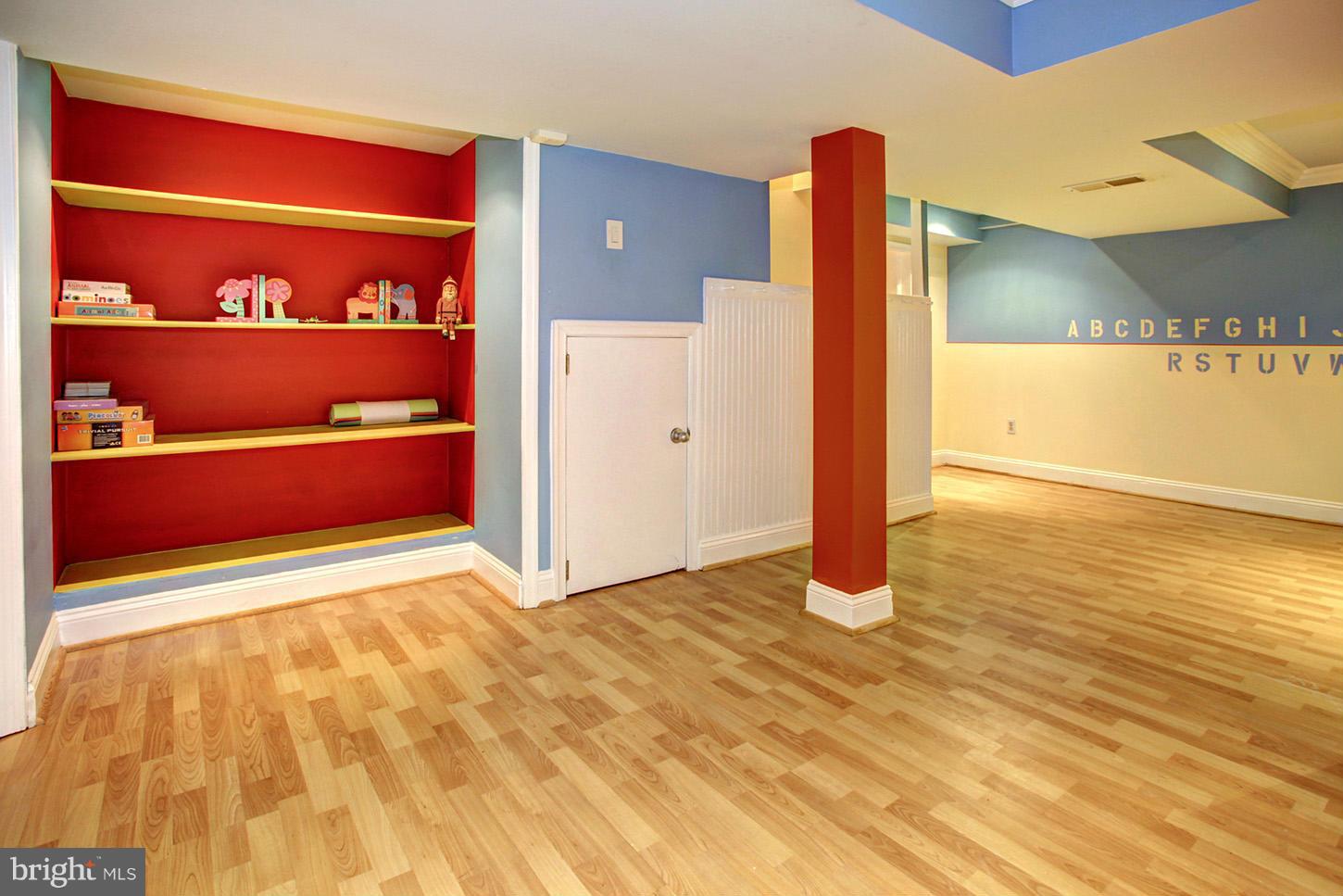 4312 Reno Road Northwest Washington, DC 20008 - Photo 23 of 29 a view of an empty room