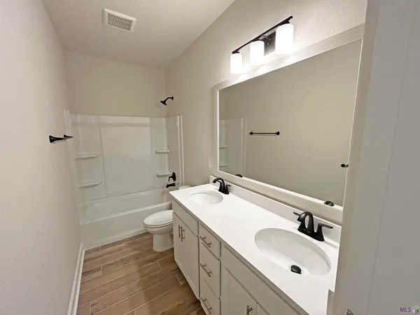 $307,470 | 17237 Tidewater Lane, Baton Rouge, LA 70810