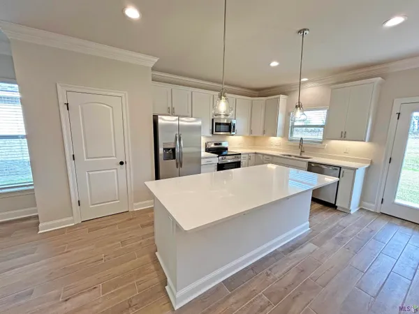 $307,470 | 17237 Tidewater Lane, Baton Rouge, LA 70810