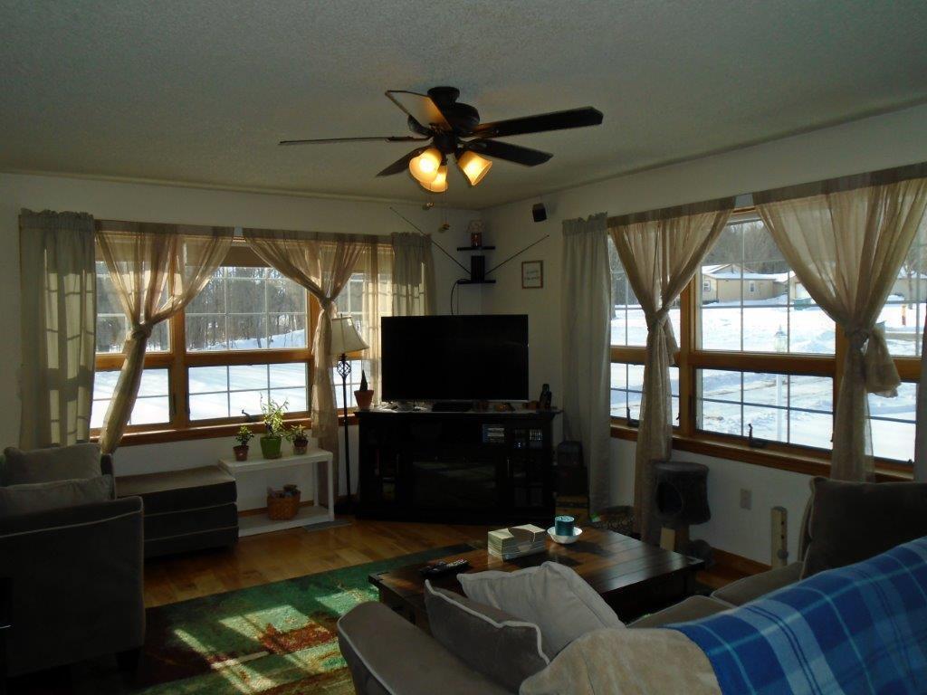 112 Green Road Fairfield, ME 04937 - Photo 11 of 24 Living Room