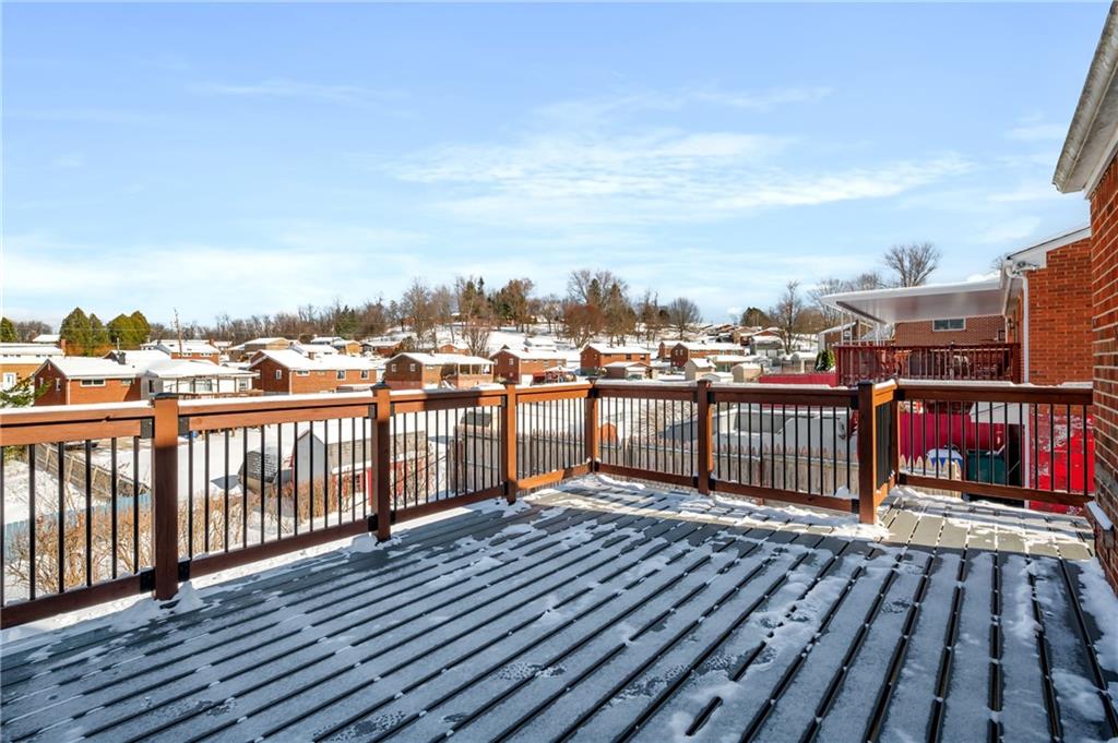 678 Colonial Manor Road Irwin, PA 15642 - Photo 22 of 30 a view of a roof with wooden floor