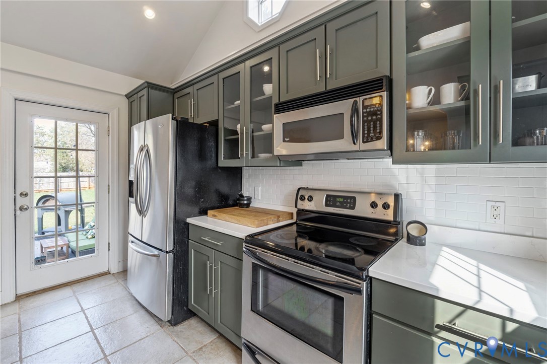 1613 Meadowbrook Heights Road Charlottesville, VA 22901 - Photo 14 of 35