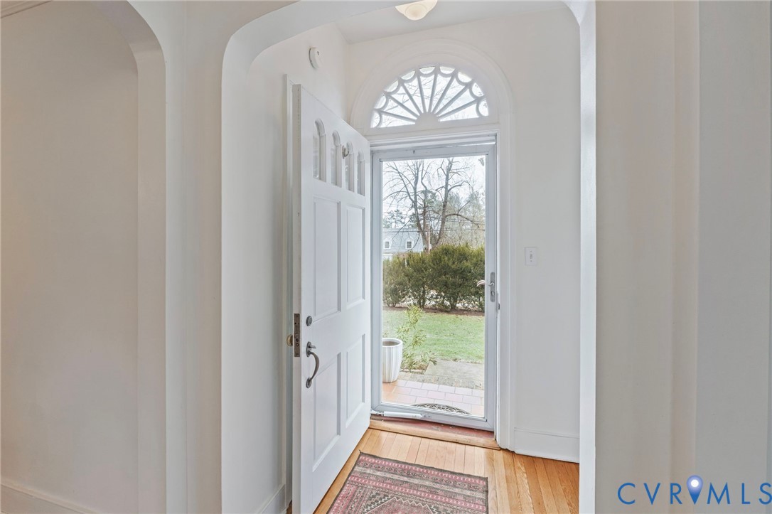 1613 Meadowbrook Heights Road Charlottesville, VA 22901 - Photo 3 of 35