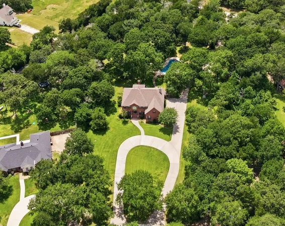 $665,000 | 3805 North Briarwood Drive, Brenham, TX 77833