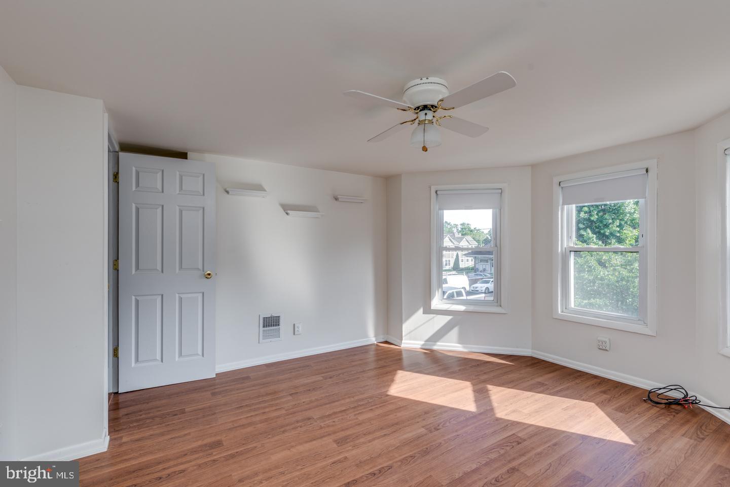 519 2nd Street Delanco, NJ 08075 - Photo 27 of 38