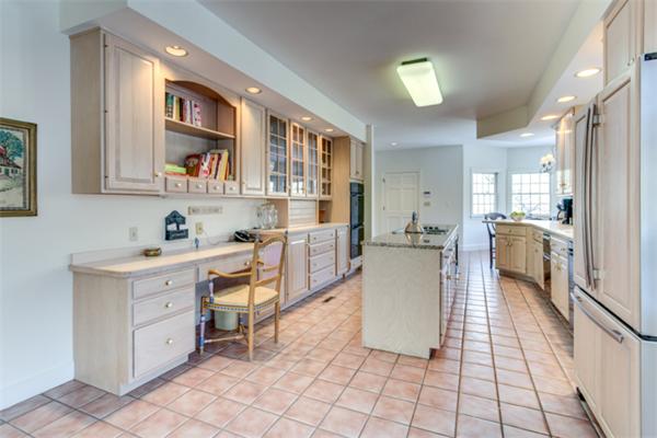 12 Clematis Road Lexington, MA 02421 - Photo 13 of 30 Gallery Image 13