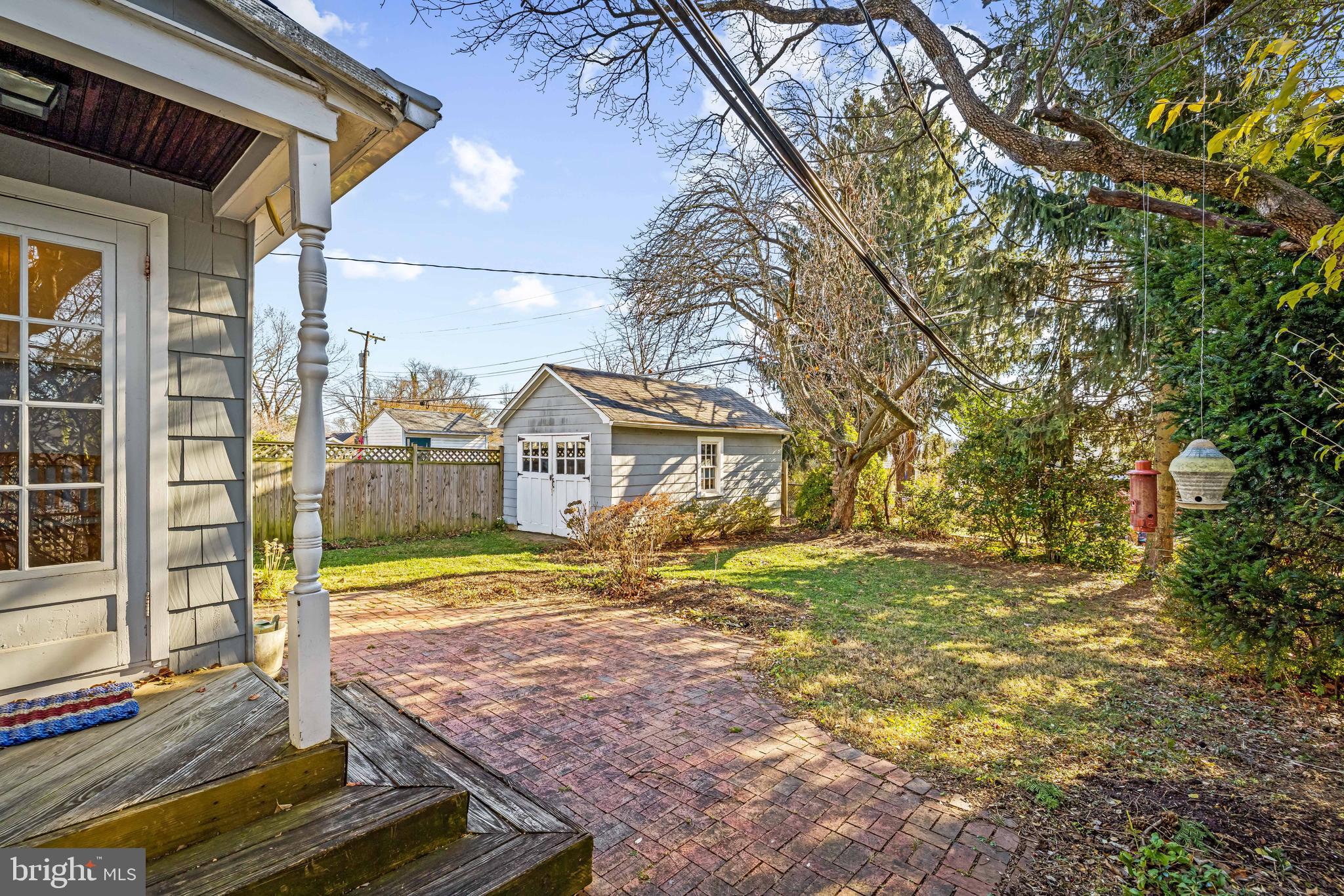 529 Overbrook Road Baltimore, MD 21212 - Photo 16 of 35 Back deck and patio