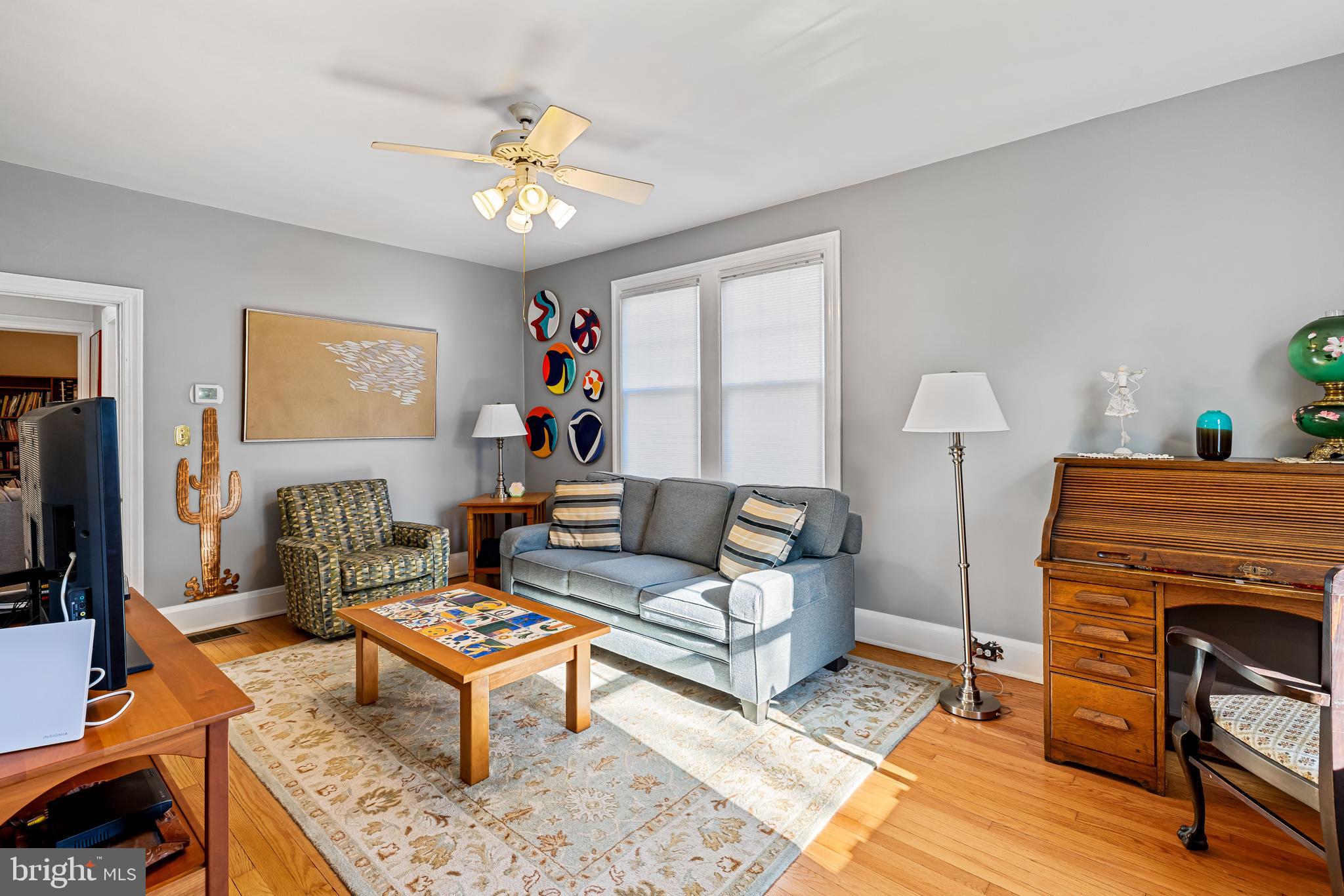 529 Overbrook Road Baltimore, MD 21212 - Photo 20 of 35 Family room on main level. Use as another bedroom?