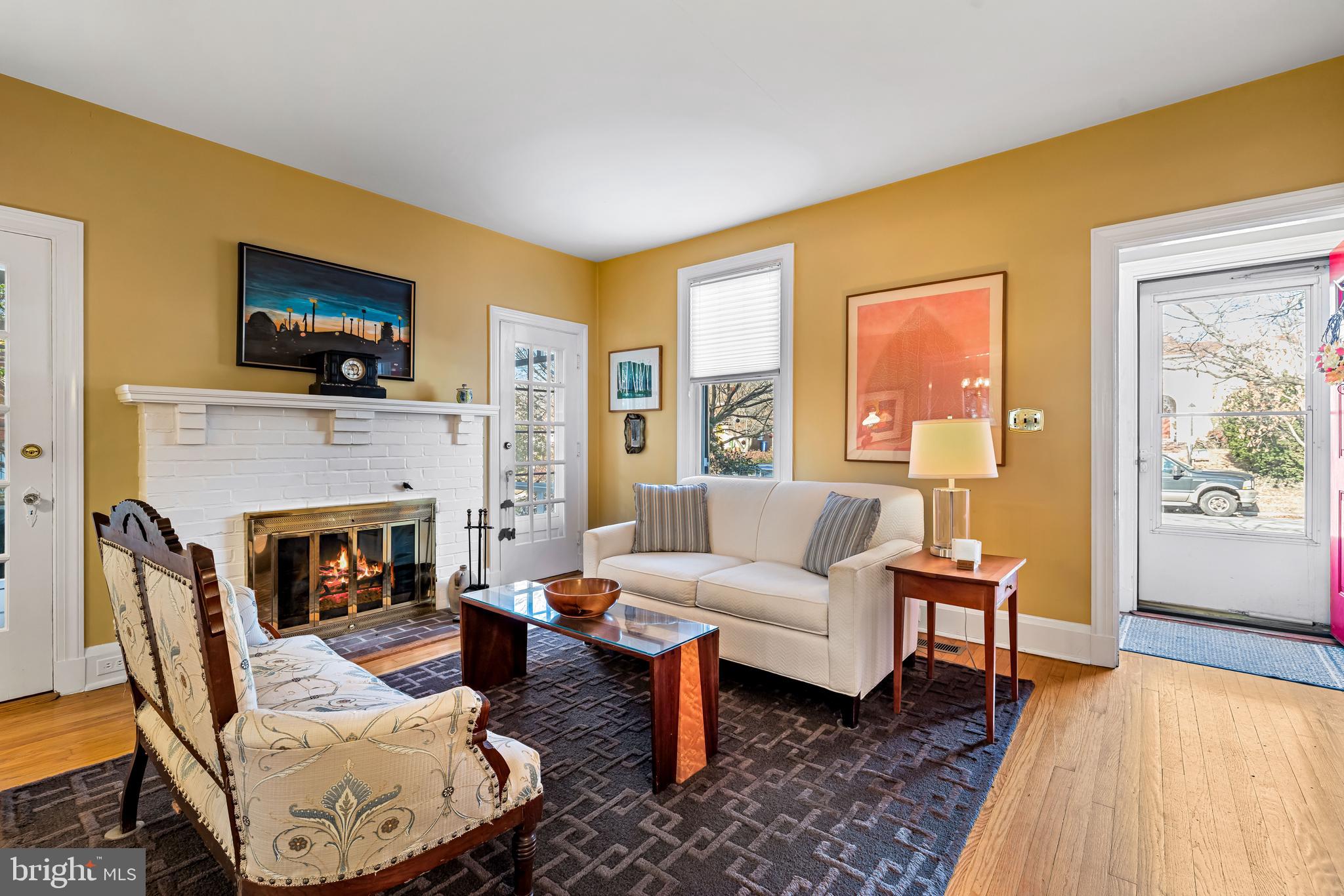 529 Overbrook Road Baltimore, MD 21212 - Photo 5 of 35 Gorgeous floors