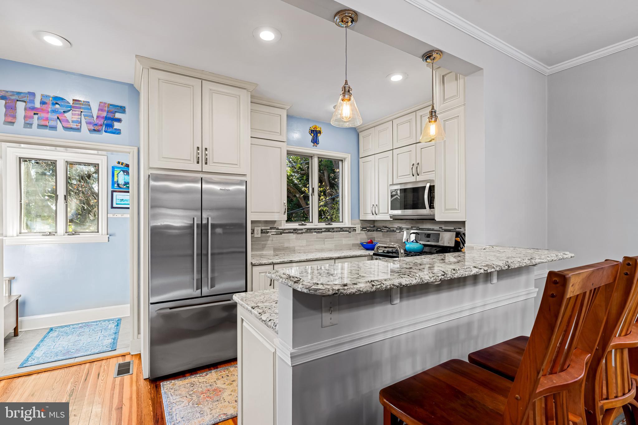 529 Overbrook Road Baltimore, MD 21212 - Photo 10 of 35 Breakfast bar open to kitchen