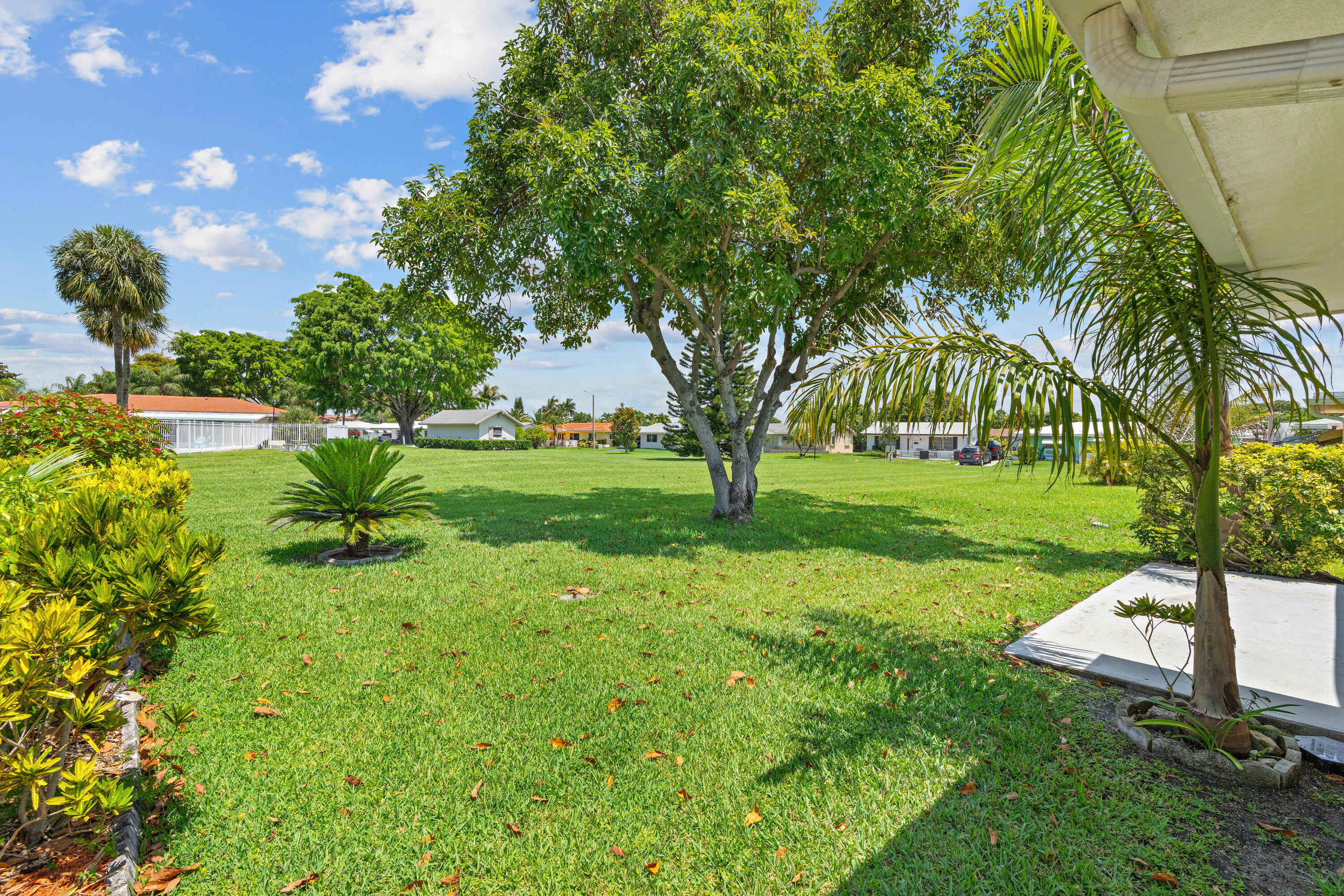 5017 Northwest 49th Road Tamarac, FL 33319 - Photo 26 of 32 28-print-5017 NW 49th Rd, Tamarac, FL-10