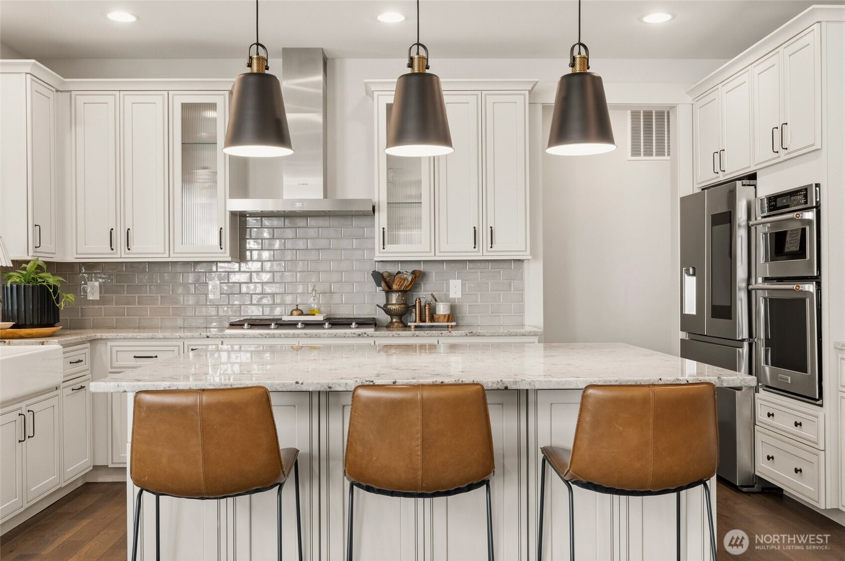 21215 East Lost Lake Road Snohomish, WA 98296 - Photo 12 of 40