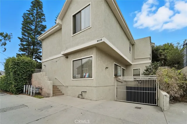 a white building with outdoor space