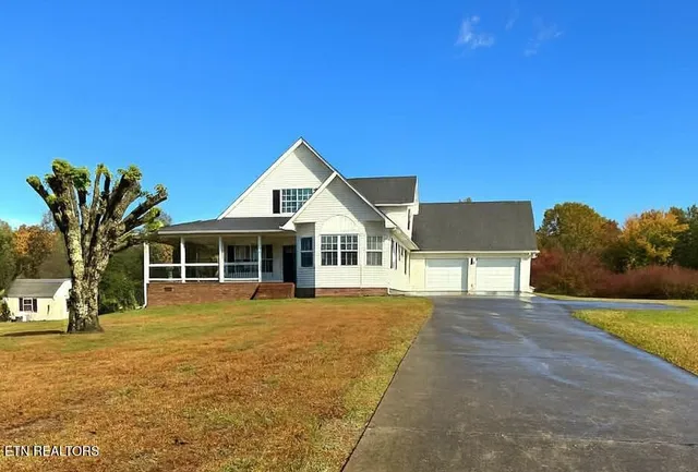 $399,900 | 130 County Road 327, Niota, TN 37826