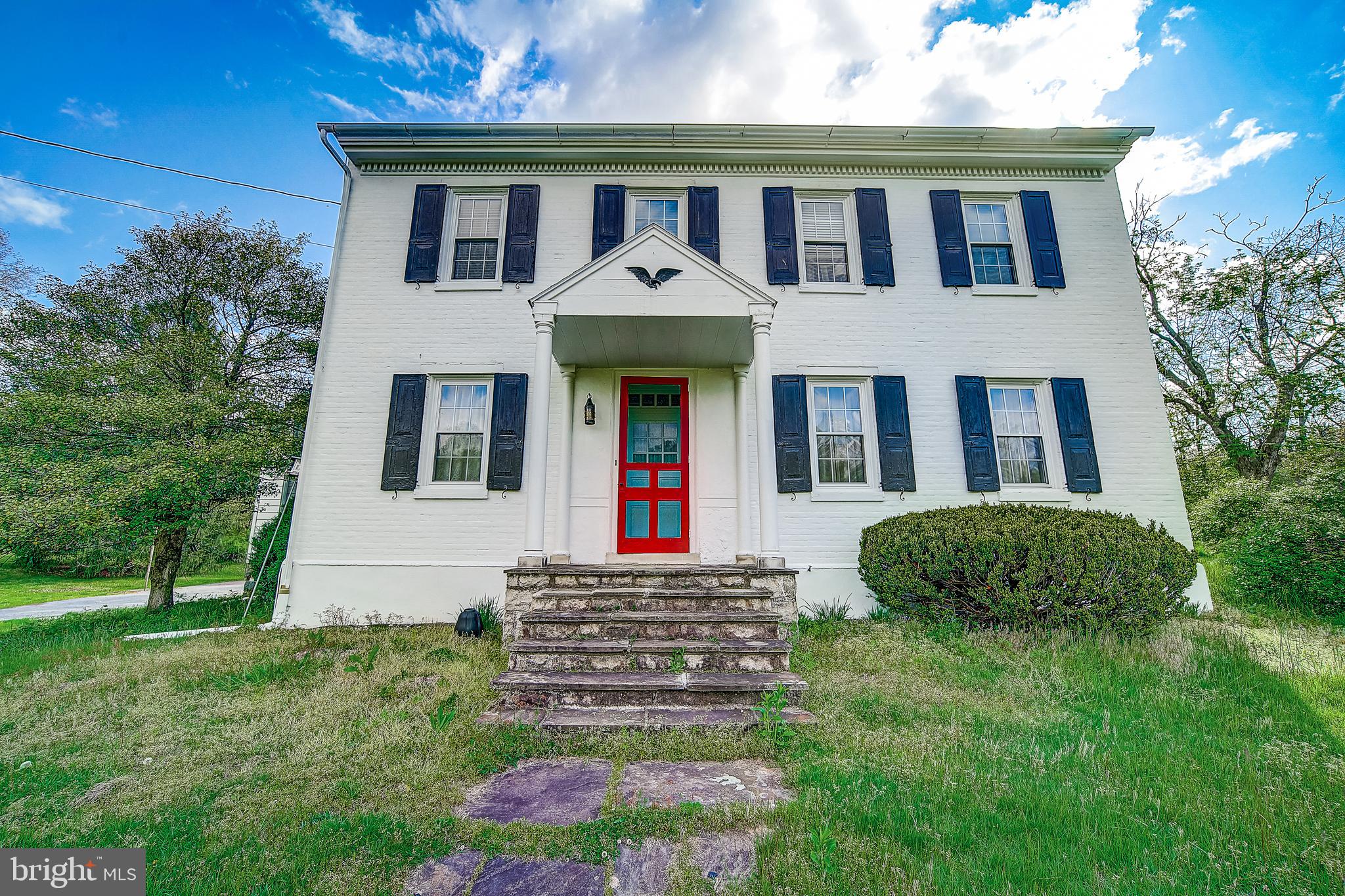 509 Shelbourne Road Reading, PA 19606 - Photo 1 of 35 Gallery Image 1