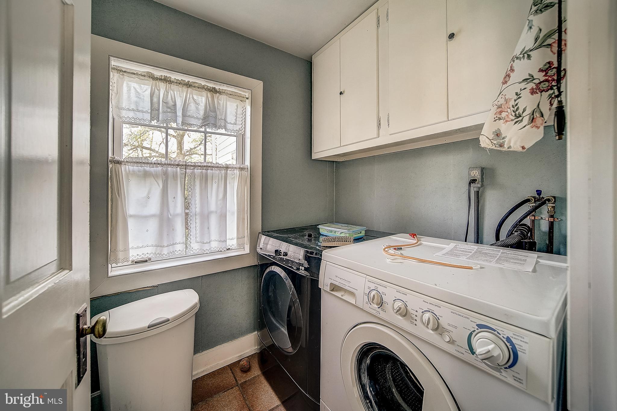 509 Shelbourne Road Reading, PA 19606 - Photo 14 of 35 Gallery Image 14