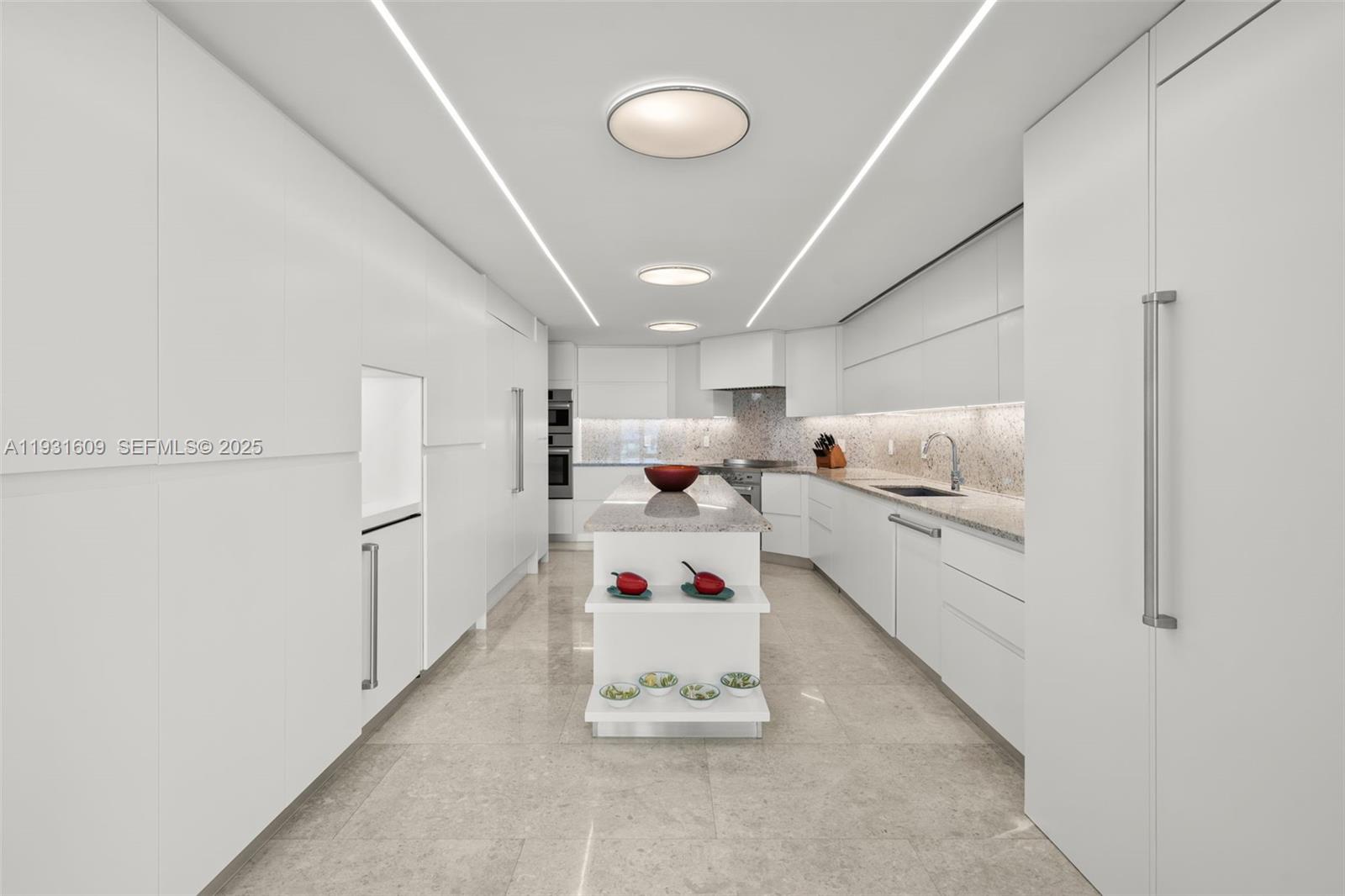 1643 Brickell Avenue, Unit 4102 Miami, FL 33129 - Photo 14 of 49 Pristine and fully equipped Kitchen