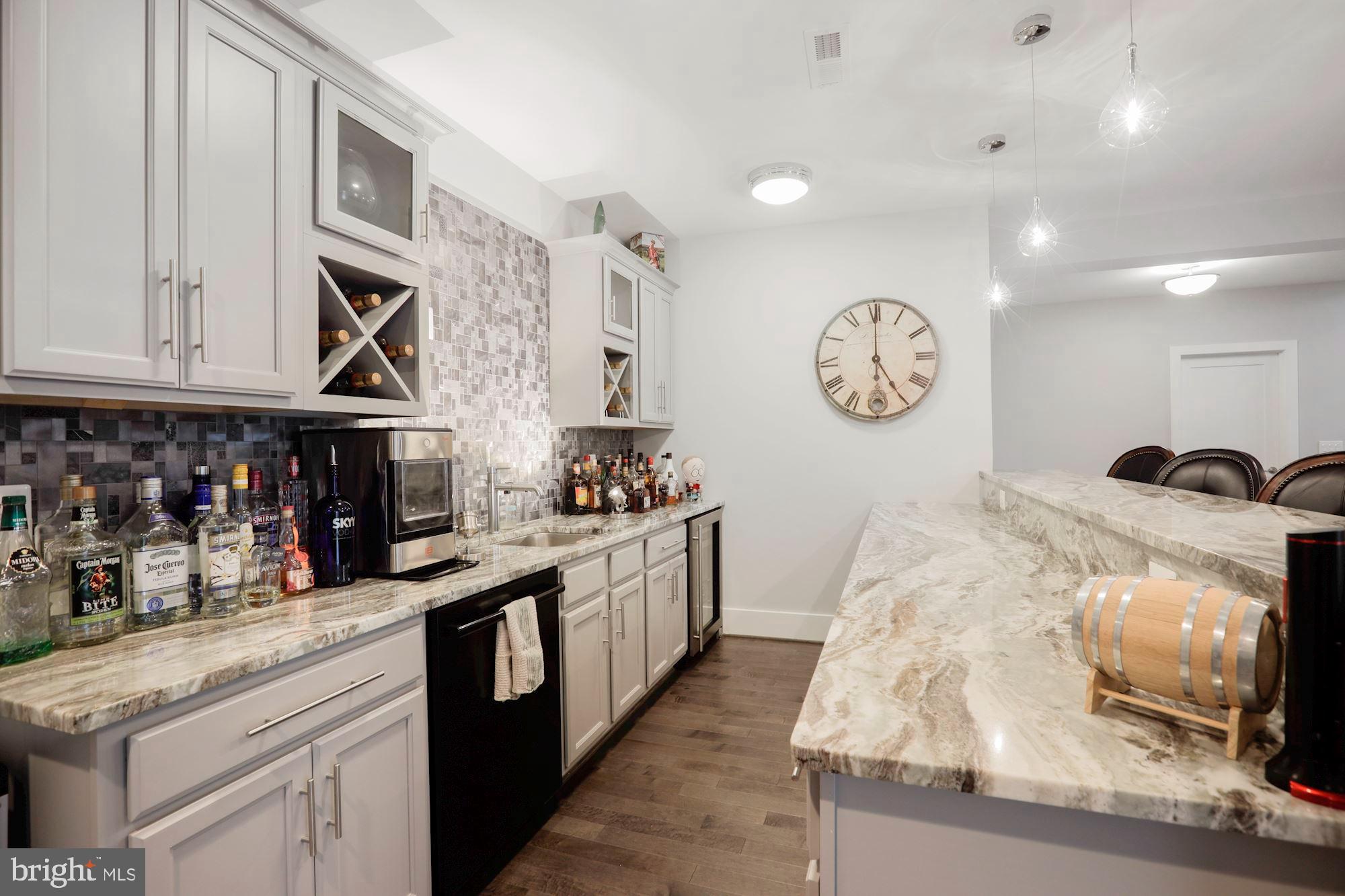 438 Druid Hill Road Northeast Vienna, VA 22180 - Photo 47 of 82