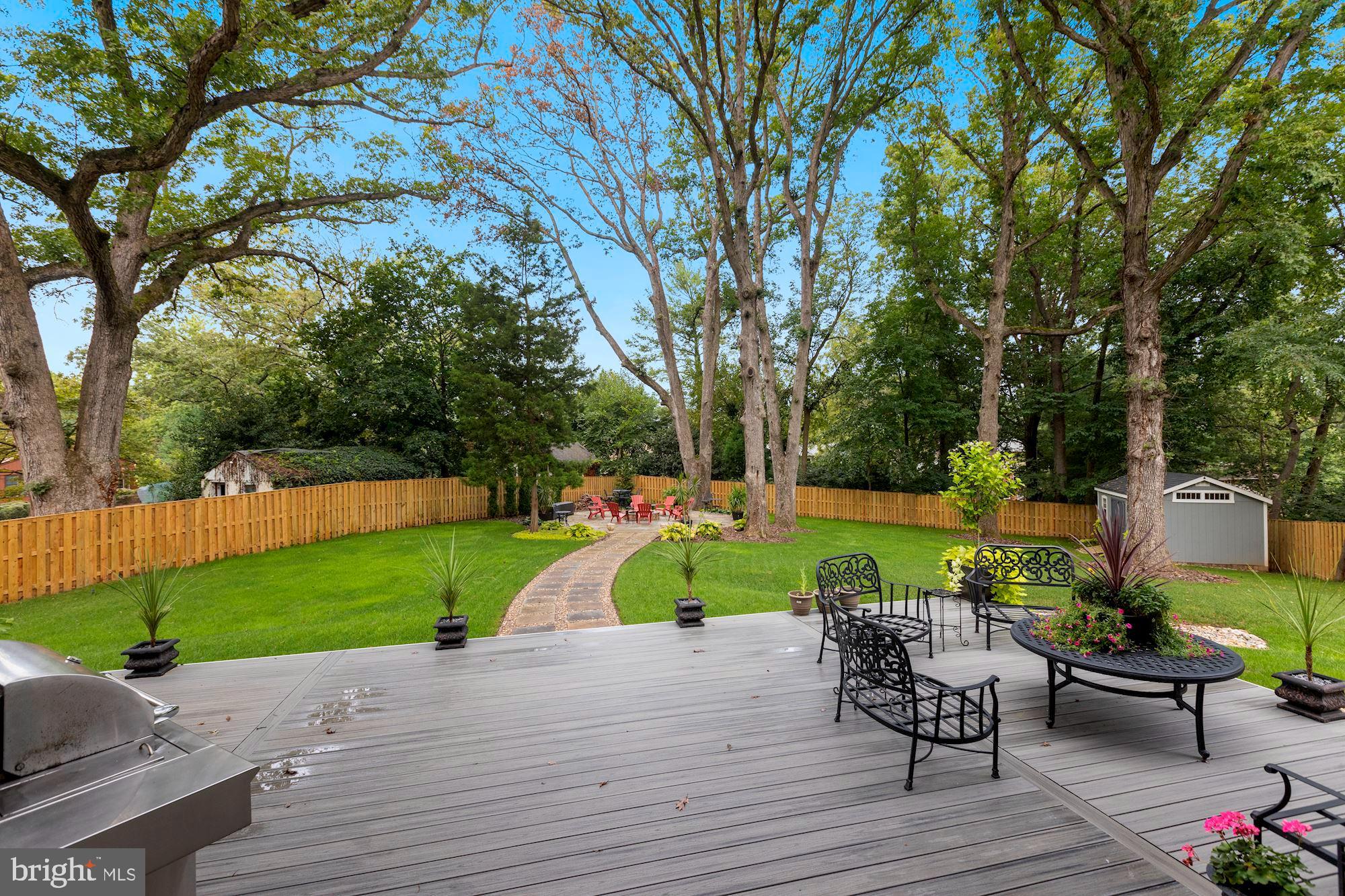 438 Druid Hill Road Northeast Vienna, VA 22180 - Photo 76 of 82