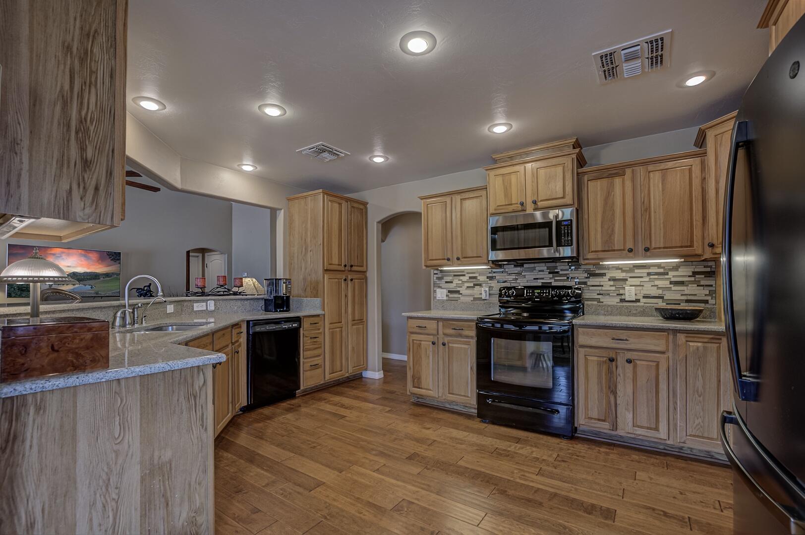 3727 Anvil Road Pine, AZ 85544 - Photo 11 of 36