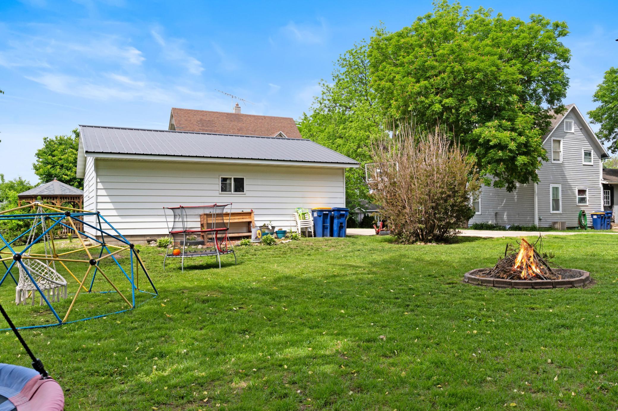 809 Home Street Kenyon, MN 55946 - Photo 32 of 37