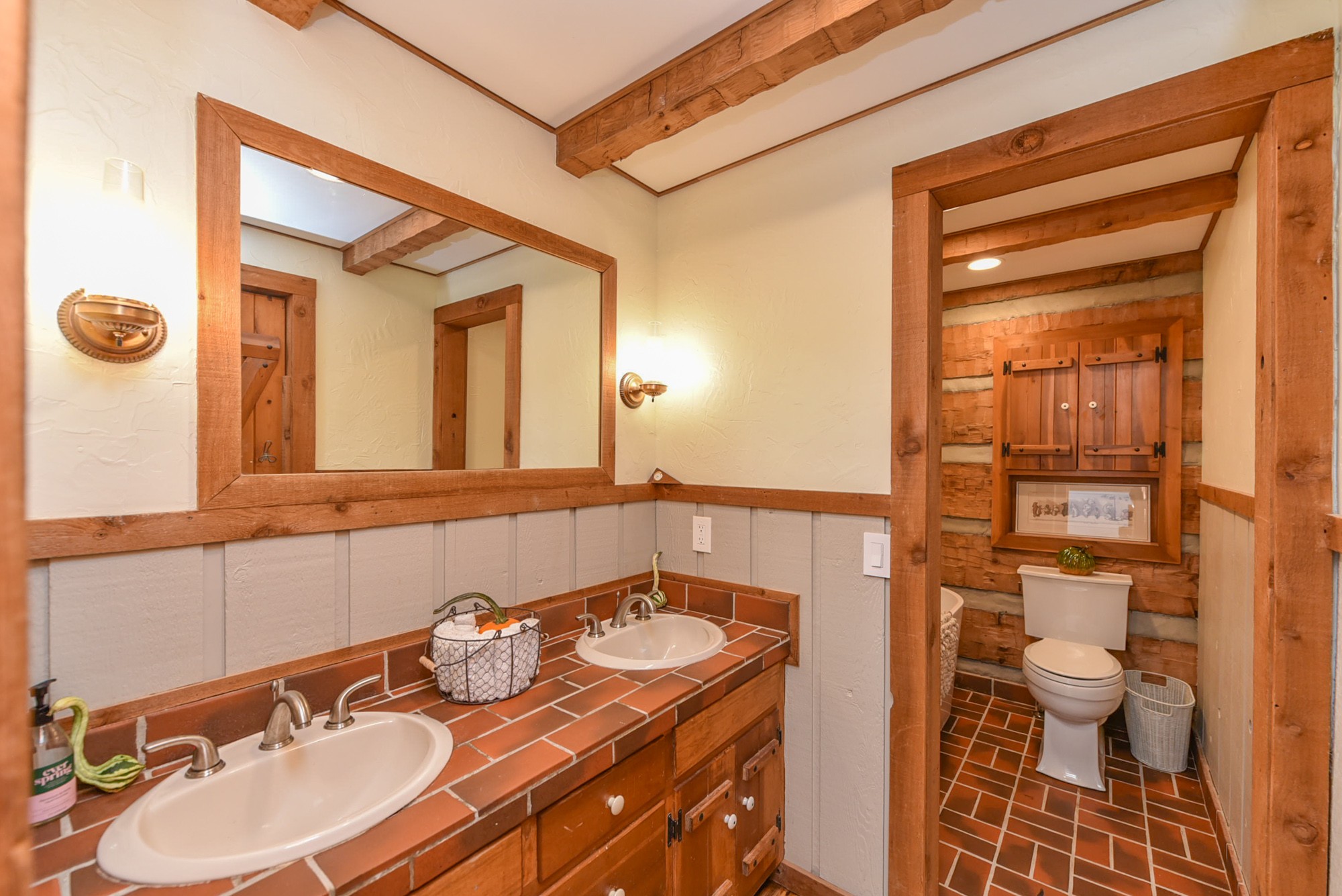 1630 Center Point Road Hendersonville, TN 37075 - Photo 23 of 46 a bathroom with a sink a toilet and a mirror
