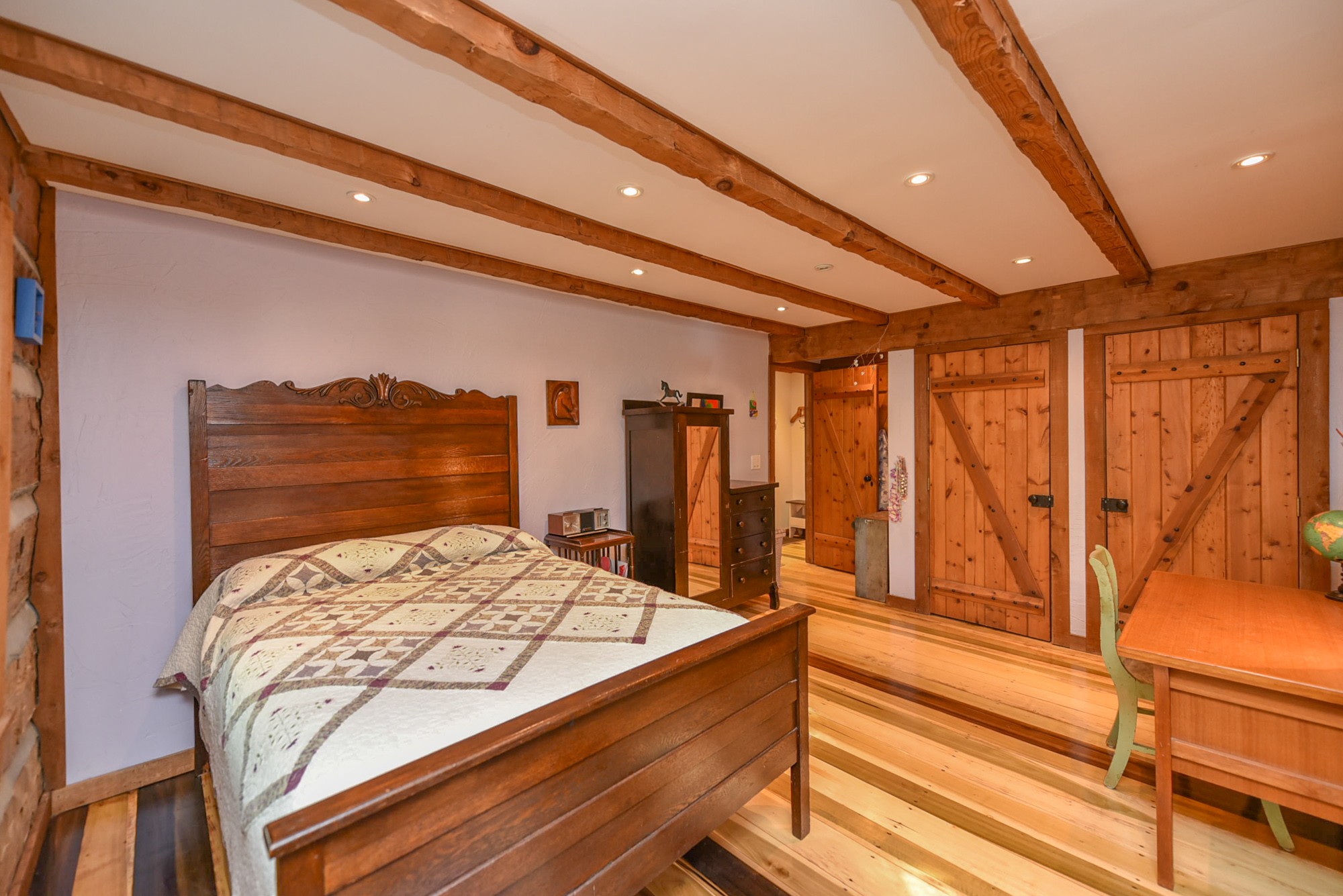 1630 Center Point Road Hendersonville, TN 37075 - Photo 27 of 46 a bedroom with a bed and a large window