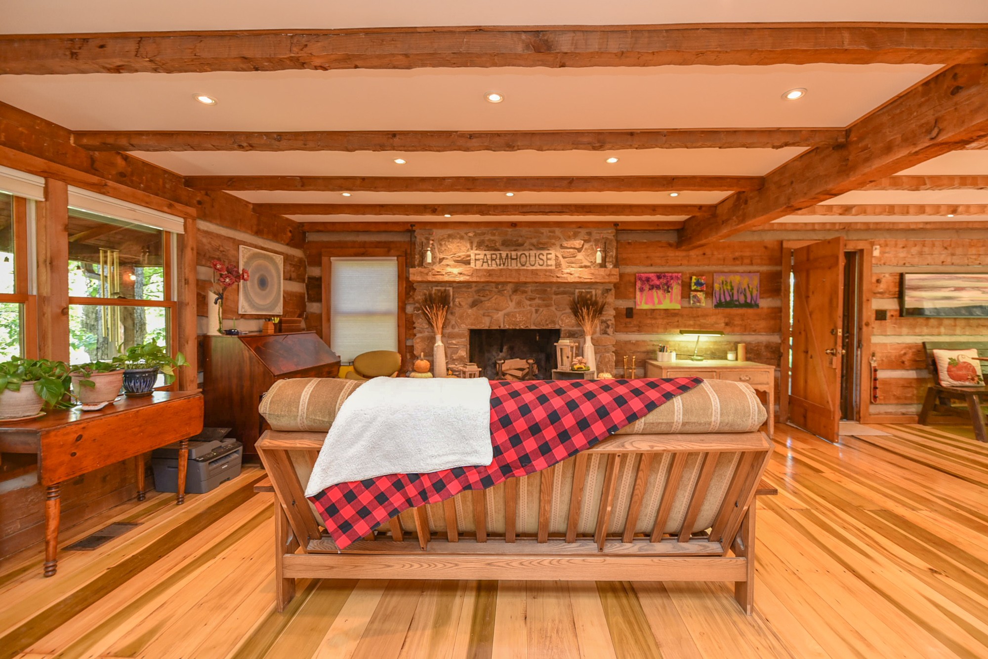 1630 Center Point Road Hendersonville, TN 37075 - Photo 10 of 46 a living room with furniture fireplace and wooden floor