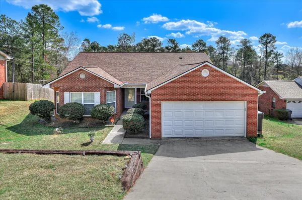 $225,000 | 3748 Pinnacle Pl Drive, Hephzibah, GA 30815