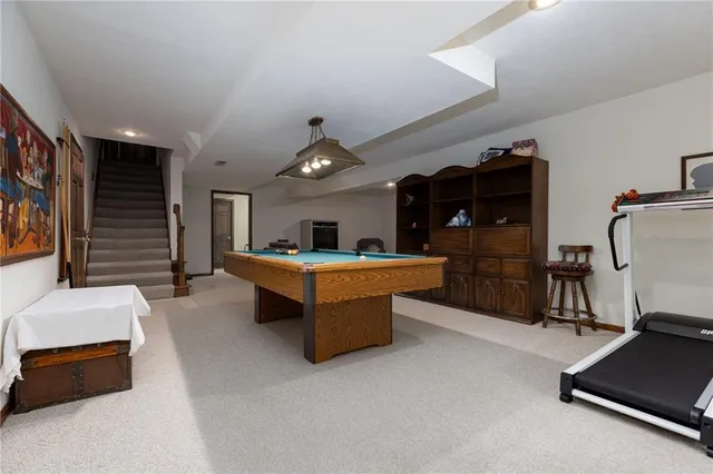 $525,000 | 8201 Northwest Potomac Avenue, Weatherby Lake, MO 64152