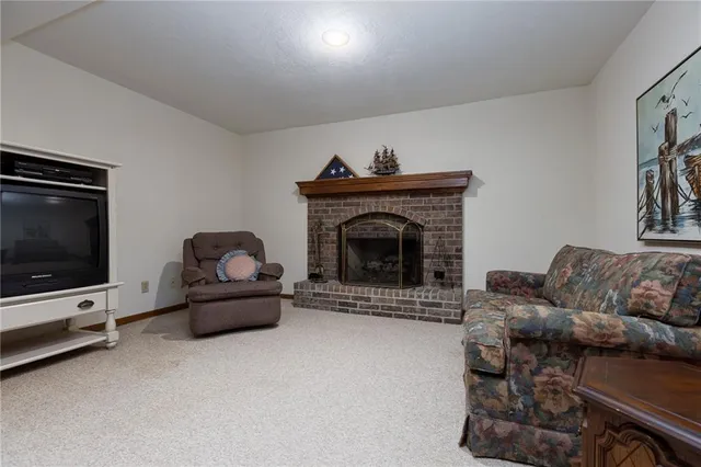 $525,000 | 8201 Northwest Potomac Avenue, Weatherby Lake, MO 64152