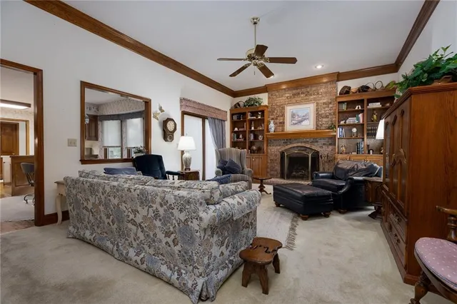 $525,000 | 8201 Northwest Potomac Avenue, Weatherby Lake, MO 64152