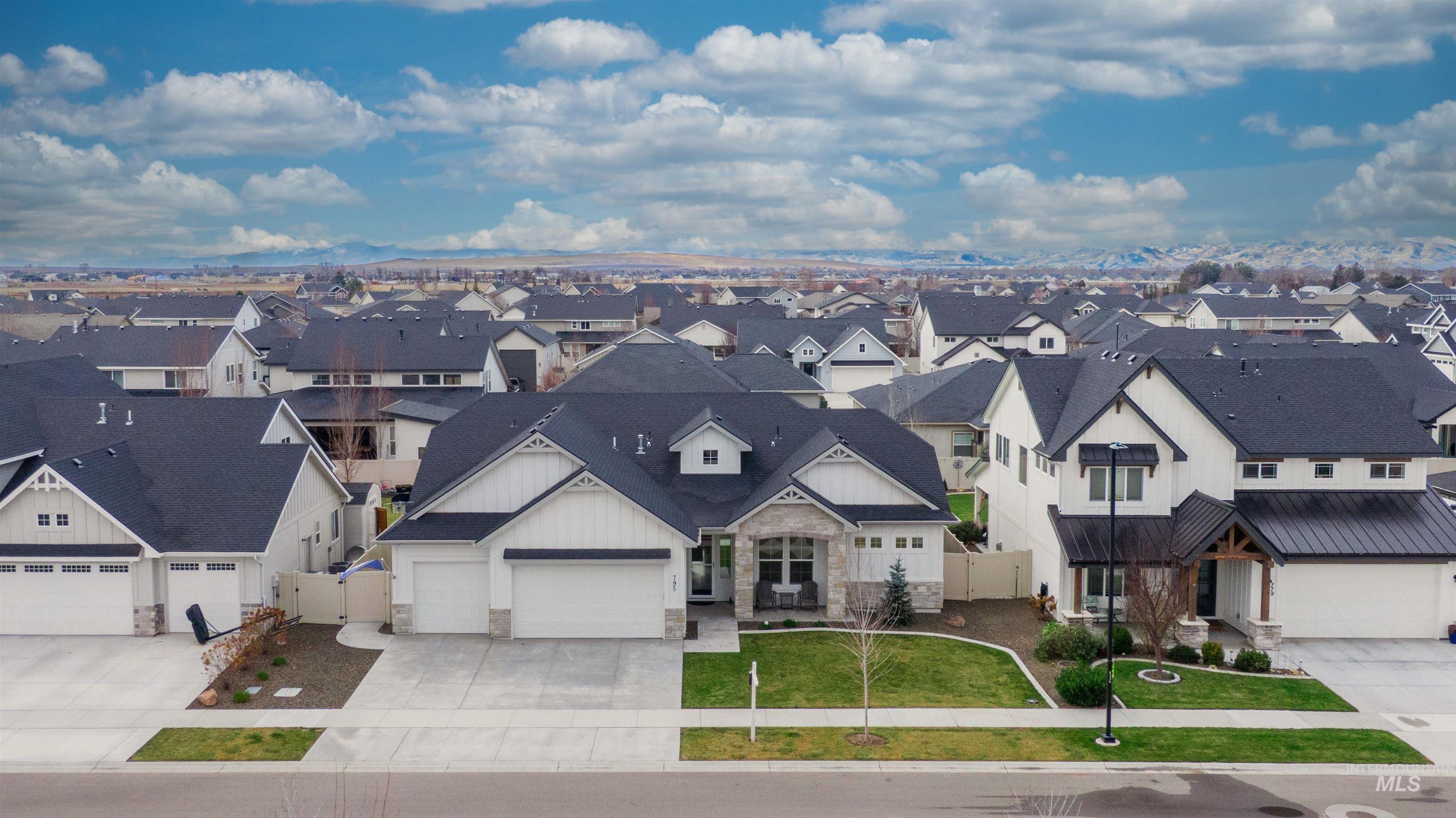 795 East Rio Chico Drive Kuna, ID 83634 - Photo 32 of 34 Aerial view of residential area