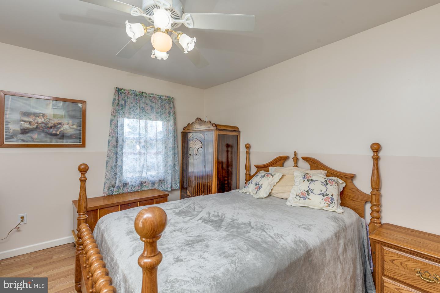 323 Walnut Street Delanco, NJ 08075 - Photo 18 of 69 2nd bedroom