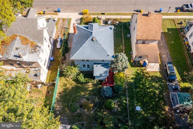 $320,000 | 323 Walnut Street, Delanco, NJ 08075