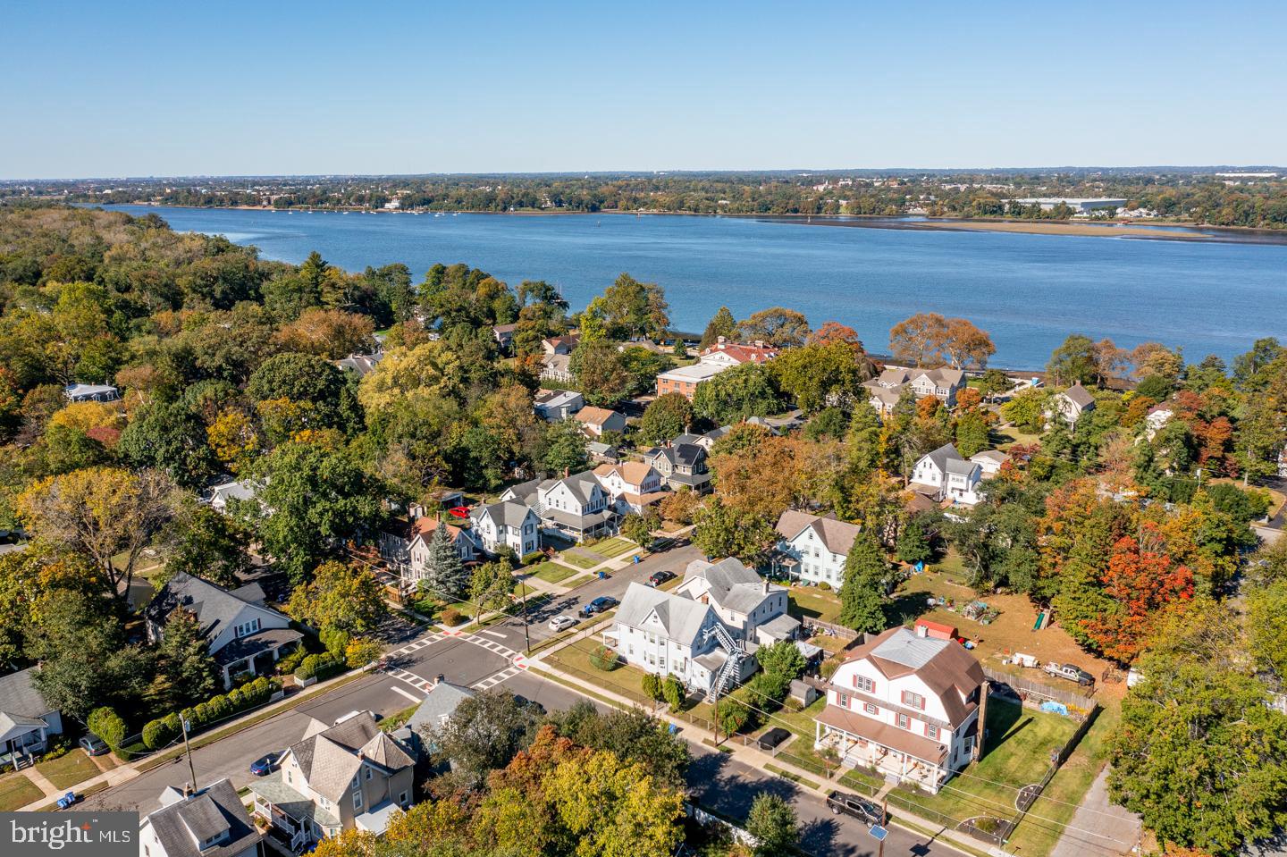 323 Walnut Street Delanco, NJ 08075 - Photo 48 of 69 aerial shot to see river