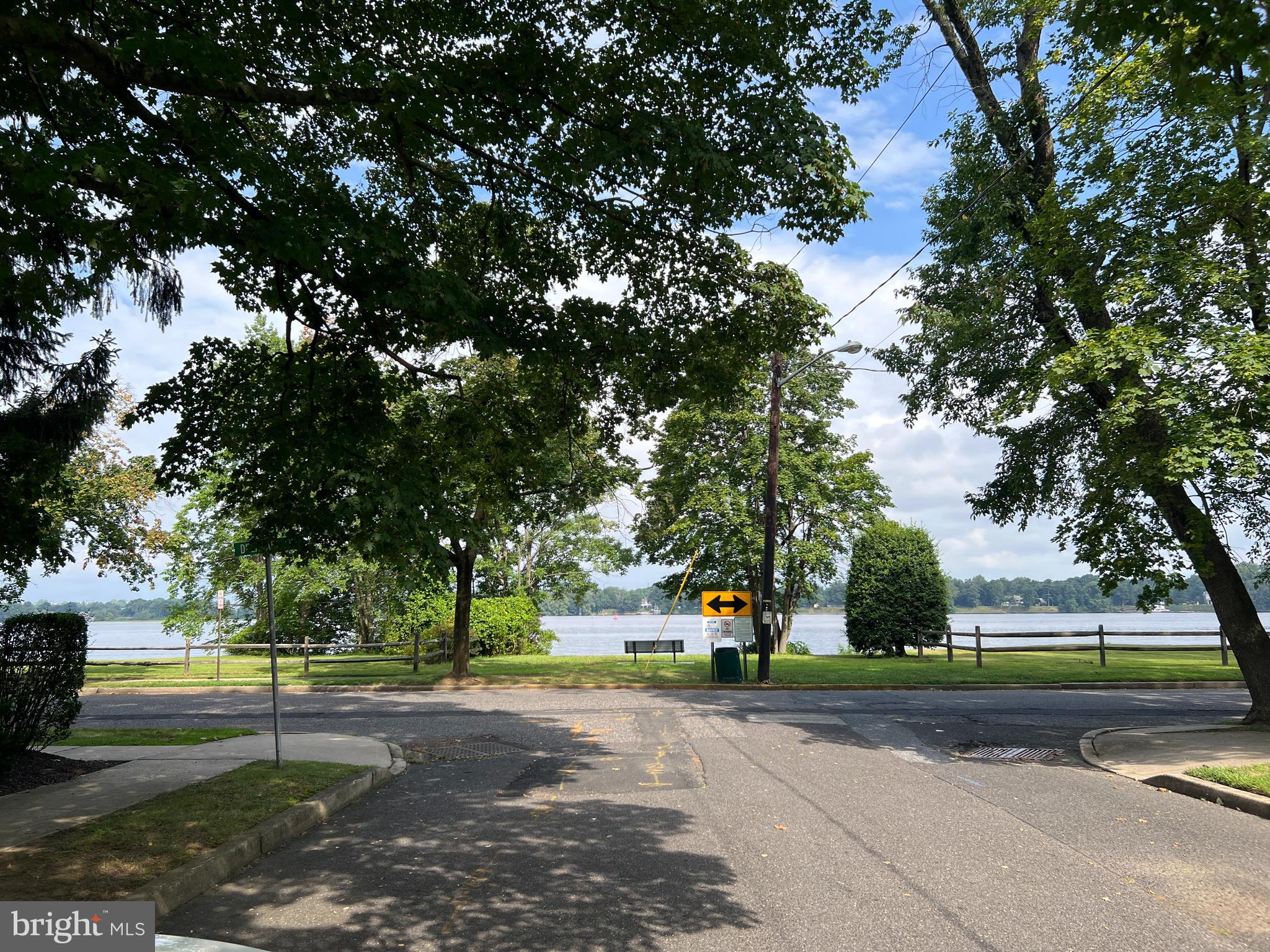 323 Walnut Street Delanco, NJ 08075 - Photo 55 of 69 End of street to the River