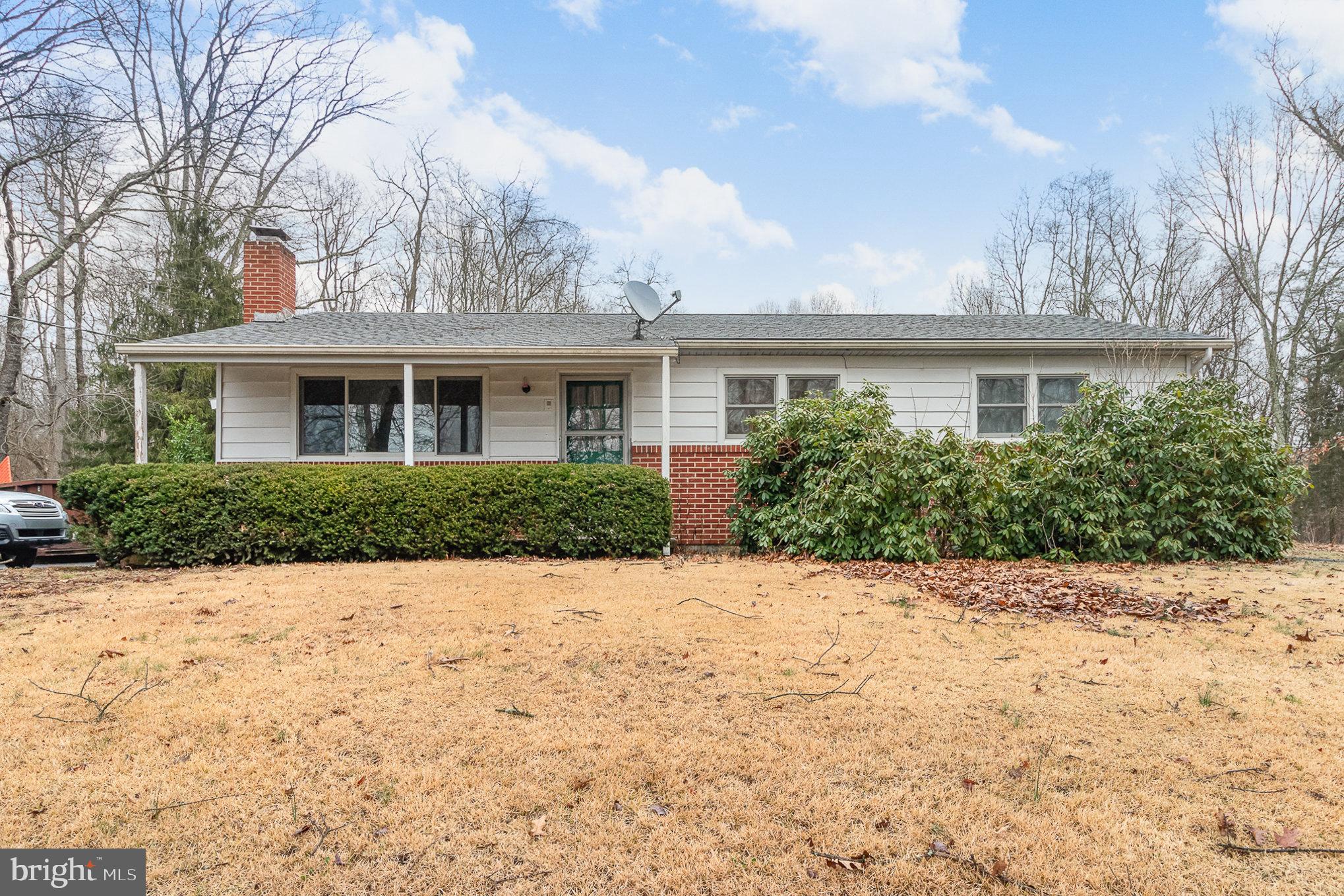 85 Mountainview Road Shermans Dale, PA 17090 - Photo 2 of 25 Gallery Image 2