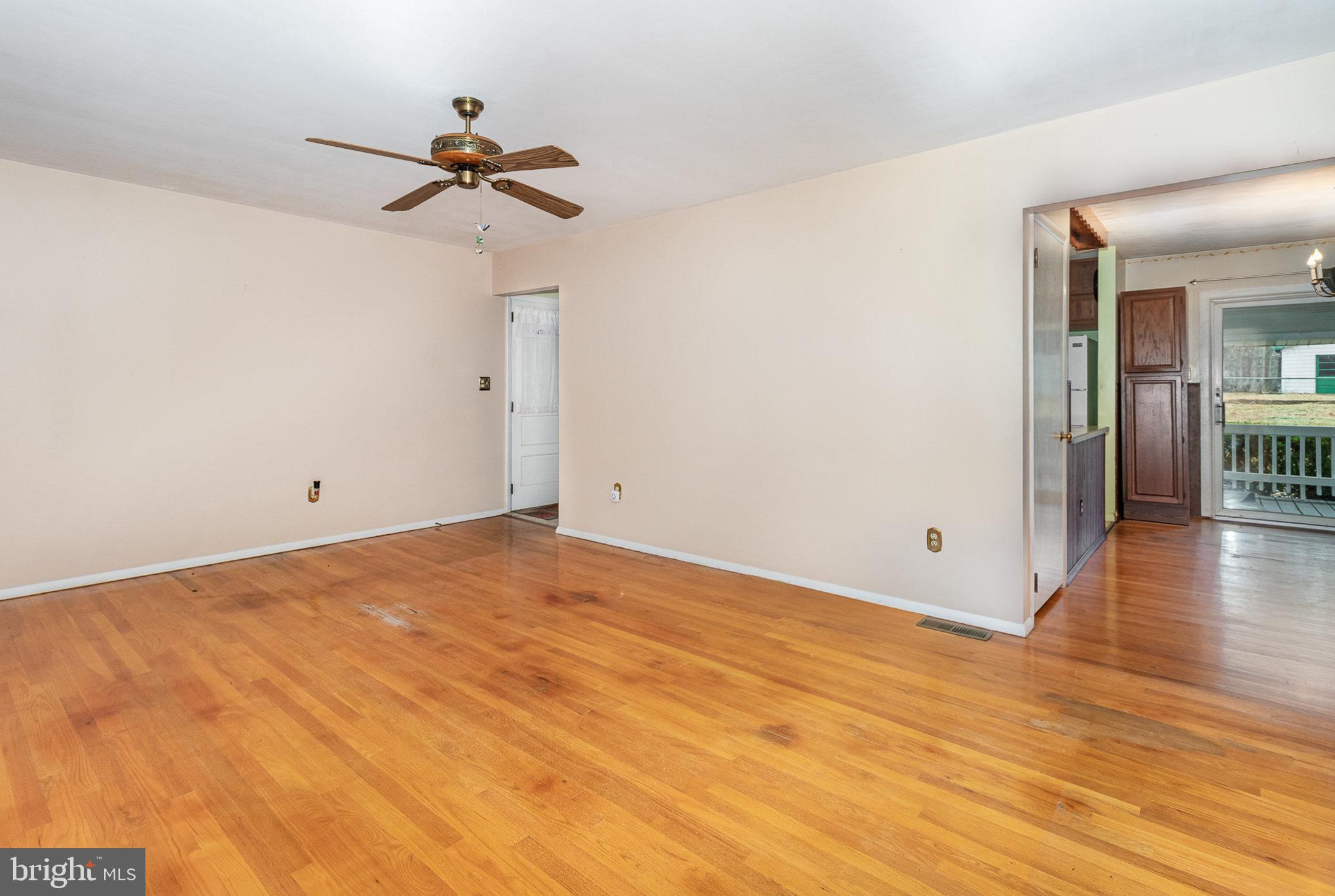 85 Mountainview Road Shermans Dale, PA 17090 - Photo 3 of 25 Gallery Image 3