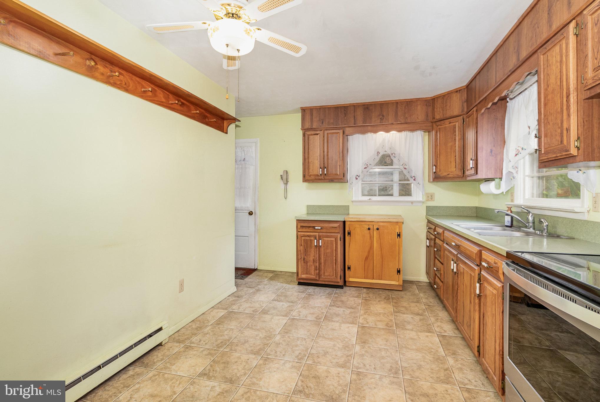 85 Mountainview Road Shermans Dale, PA 17090 - Photo 7 of 25 Gallery Image 7