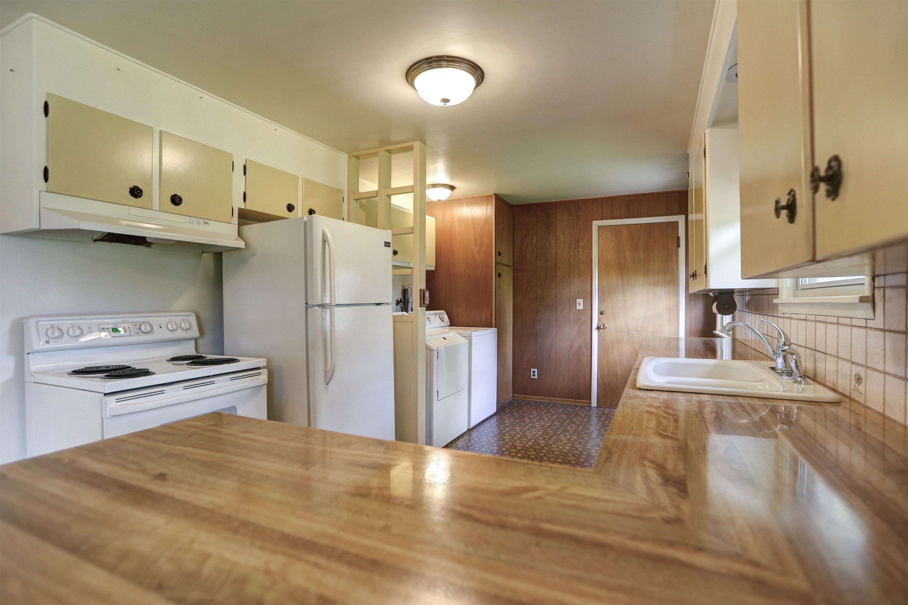 1020 North Wilbur Road Spokane Valley, WA 99206 - Photo 9 of 25 Gallery Image 9