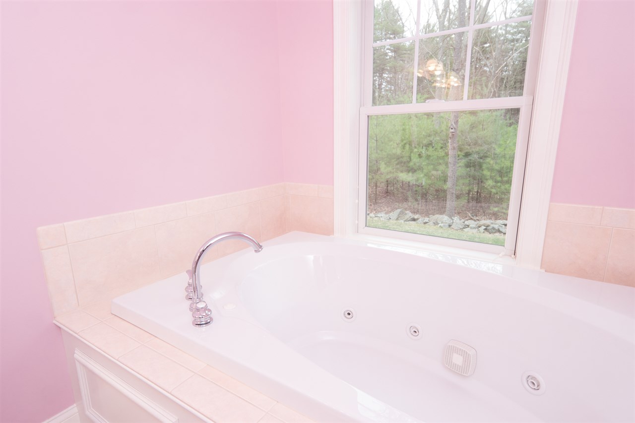 100 Shepards Cove Road, Unit F101 Kittery, ME 03904 - Photo 18 of 40 Gallery Image 18