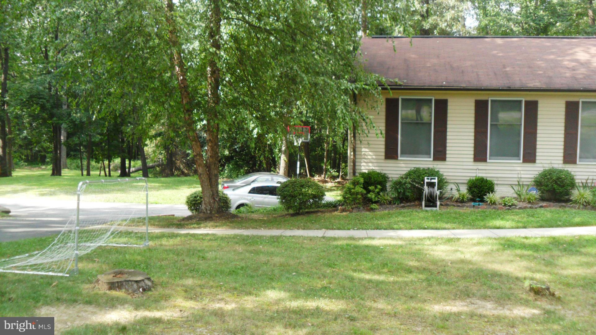 9214 Crandall Road Lanham, MD 20706 - Photo 2 of 26 Exterior (General)
