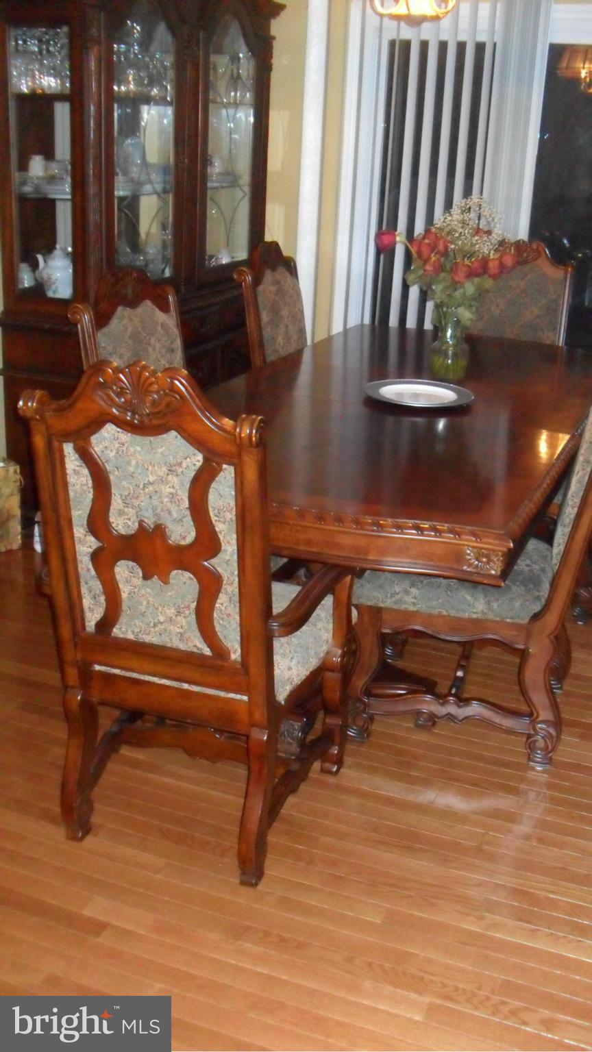 9214 Crandall Road Lanham, MD 20706 - Photo 8 of 26 Dining Room