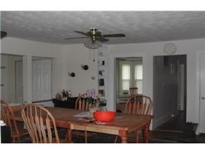 26 Jackson Street Rochester, NH 03867 - Photo 3 of 7
