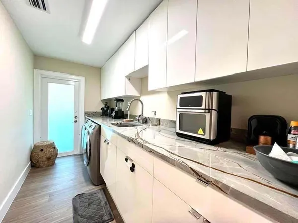 $1,999,000 | 14256 Greentree Trail, Wellington, FL 33414