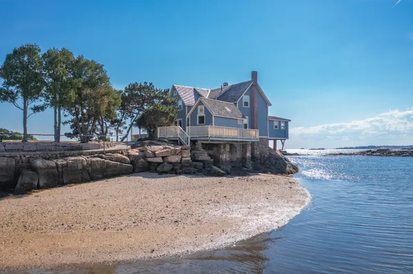 $1,950,000 | Belden Island, Branford, CT 06405