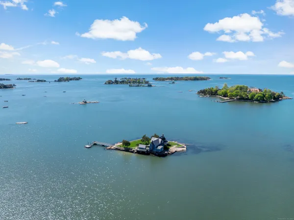 $1,950,000 | Belden Island, Branford, CT 06405