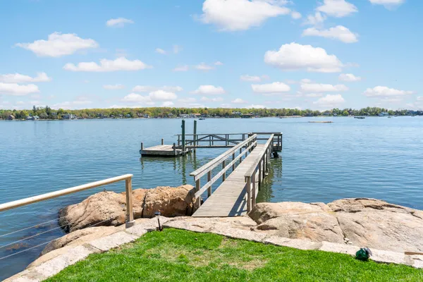 $1,950,000 | Belden Island, Branford, CT 06405