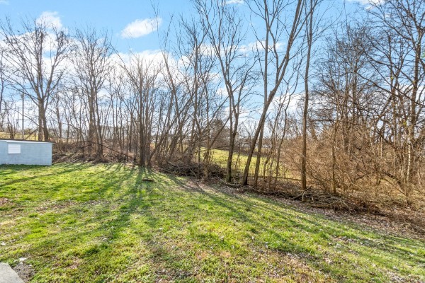136 West Rossview Road, Unit A Clarksville, TN 37040 - Photo 15 of 17 Gallery Image 15